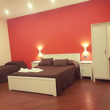 Airport Rooms - Bari Exterior photo