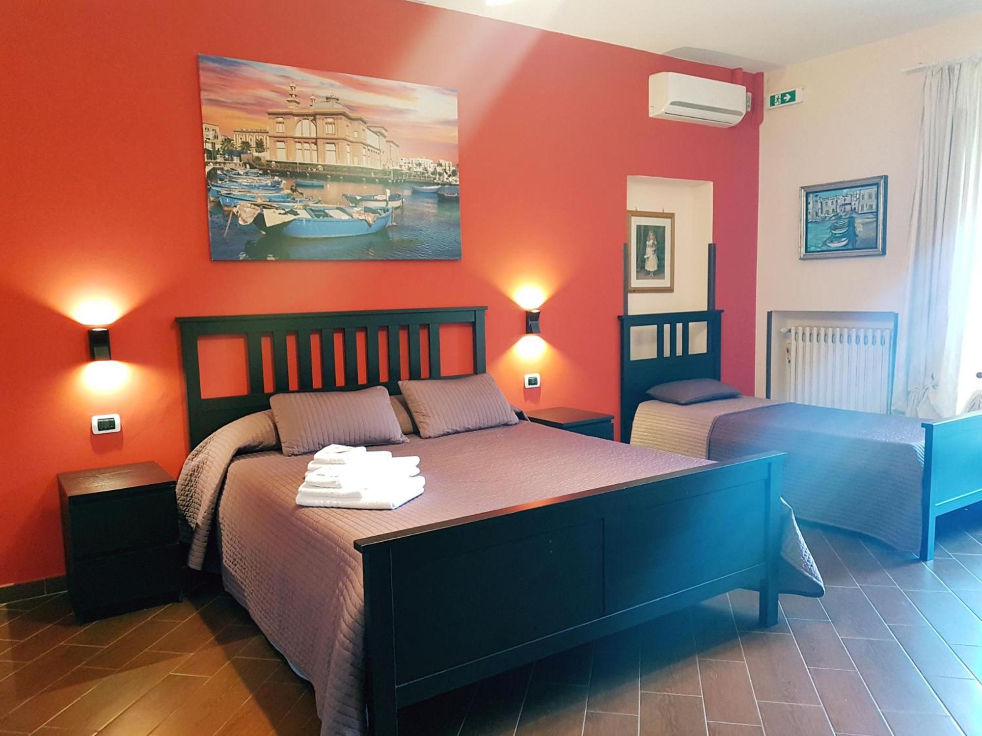 Airport Rooms - Bari Exterior photo